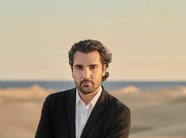 Jonathan Tetelman